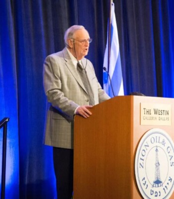 Speaker at convention in Dallas-Ft Worth